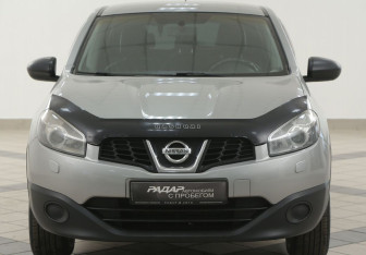 Подержанный автомобиль Nissan Qashqai 2010 года (6 фото)