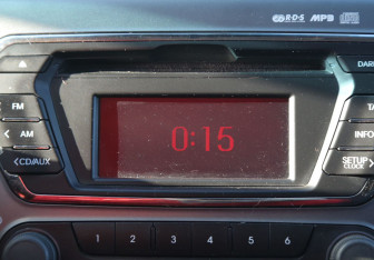 Подержанный автомобиль Kia Rio Sedan 2014 года (15 фото)