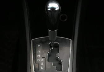 Подержанный автомобиль Hyundai Solaris Hatchback 2012 года (15 фото)