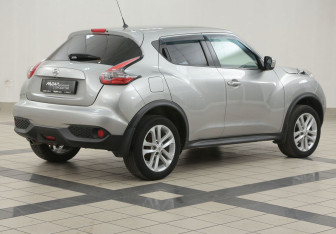 Подержанный автомобиль Nissan Juke 2018 года (4 фото)