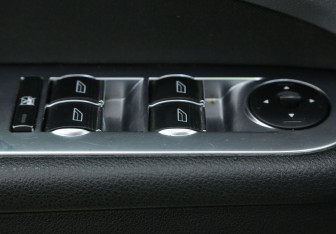 Подержанный автомобиль Ford Focus Hatchback 2008 года (17 фото)