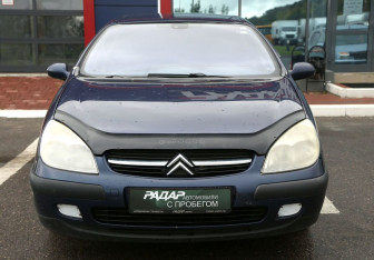 Подержанный автомобиль Citroen C5 Liftback 2002 года (2 фото)