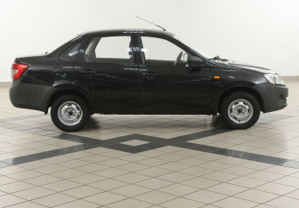 Подержанный автомобиль LADA (ВАЗ) Granta Sedan 2015 года (5 фото)