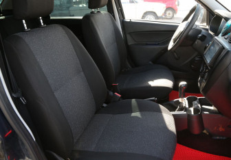 Подержанный автомобиль LADA (ВАЗ) Granta Sedan 2013 года (10 фото)