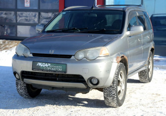 Подержанный автомобиль Honda HR-V 1999 года (3 фото)