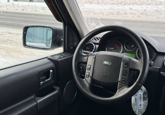 Подержанный автомобиль Land Rover Discovery 2005 года (15 фото)