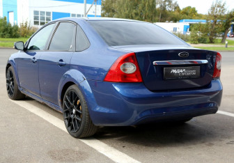 Подержанный автомобиль Ford Focus Sedan 2008 года (4 фото)