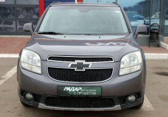 Подержанный автомобиль Chevrolet Orlando 2012 года (2 фото)