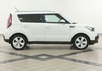Подержанный автомобиль Kia Soul 2018 года (5 фото)