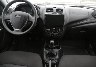 Подержанный автомобиль LADA (ВАЗ) Granta Sedan 2020 года (12 фото)