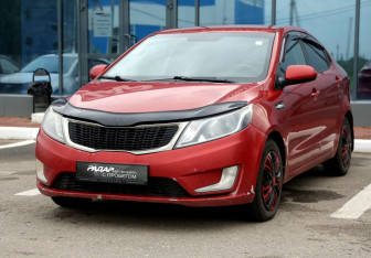 Подержанный автомобиль Kia Rio Sedan 2014 года (3 фото)