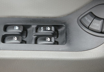 Подержанный автомобиль Hyundai Santa Fe 2008 года (18 фото)