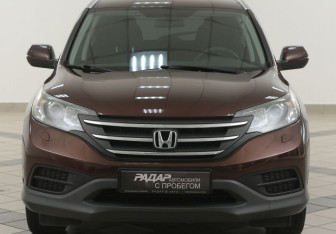 Подержанный автомобиль Honda CR-V 2013 года (6 фото)