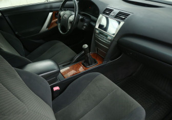 Подержанный автомобиль Toyota Camry Sedan 2008 года (9 фото)