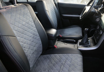 Подержанный автомобиль Suzuki Grand Vitara 2008 года (10 фото)