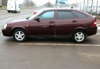Подержанный автомобиль LADA (ВАЗ) Priora Hatchback 2008 года (8 фото)