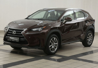 Подержанный автомобиль Lexus NX 2017 года (7 фото)