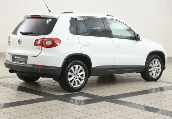 Подержанный автомобиль Volkswagen Tiguan 2010 года (4 фото)