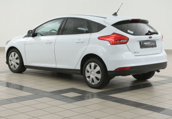 Подержанный автомобиль Ford Focus Hatchback 2018 года (2 фото)