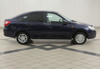 Подержанный автомобиль LADA (ВАЗ) Granta Liftback 2016 года (5 фото)