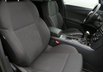 Подержанный автомобиль Peugeot 508 Sedan 2012 года (10 фото)