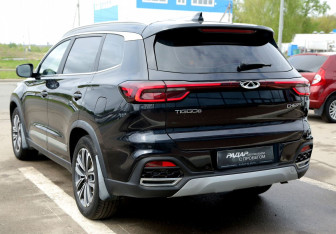 Подержанный автомобиль Chery Tiggo 8 2021 года (4 фото)