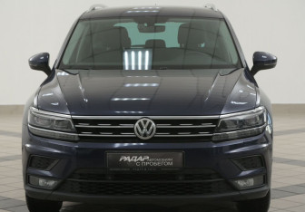 Подержанный автомобиль Volkswagen Tiguan 2017 года (6 фото)
