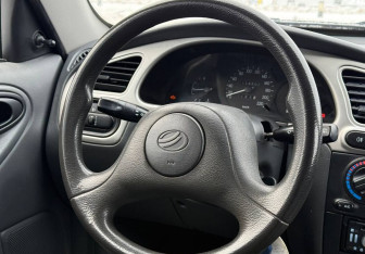 Подержанный автомобиль ЗАЗ Chance Hatchback 2010 года (15 фото)