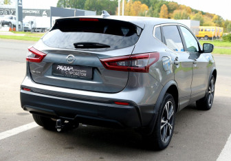 Подержанный автомобиль Nissan Qashqai 2020 года (6 фото)