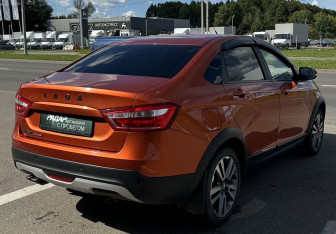 Подержанный автомобиль LADA (ВАЗ) Vesta Sedan 2021 года (4 фото)