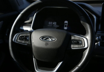 Подержанный автомобиль Chery Tiggo 8 Pro 2021 года (16 фото)