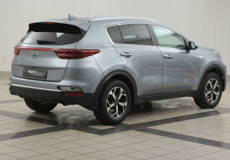 Подержанный автомобиль Kia Sportage 2019 года (4 фото)