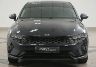 Подержанный автомобиль Kia K5 2020 года (6 фото)