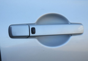 Подержанный автомобиль Nissan Qashqai 2007 года (17 фото)