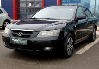 Подержанный автомобиль Hyundai Sonata 2007 года (3 фото)