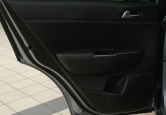 Подержанный автомобиль Kia Sportage 2019 года (18 фото)