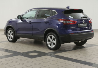 Подержанный автомобиль Nissan Qashqai 2019 года (2 фото)