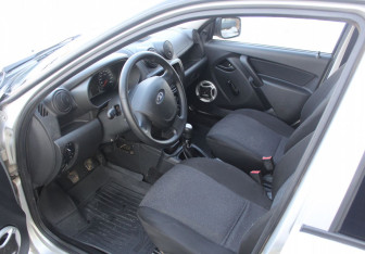 Подержанный автомобиль LADA (ВАЗ) Granta Sedan 2012 года (10 фото)