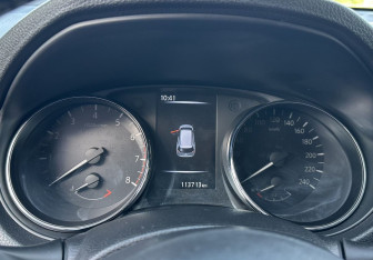 Подержанный автомобиль Nissan X-Trail 2020 года (10 фото)