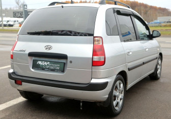 Подержанный автомобиль Hyundai Matrix 2006 года (6 фото)