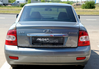 Подержанный автомобиль LADA (ВАЗ) Priora Sedan 2013 года (5 фото)