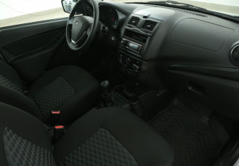 Подержанный автомобиль LADA (ВАЗ) Granta Sedan 2019 года (9 фото)