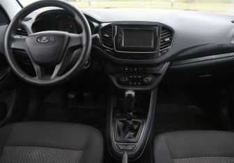 Подержанный автомобиль LADA (ВАЗ) Vesta Sedan 2016 года (12 фото)