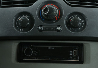 Подержанный автомобиль Renault Kangoo 2008 года (13 фото)