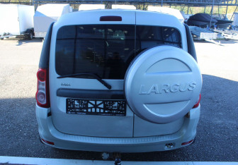 Подержанный автомобиль LADA (ВАЗ) Largus Wagon 2013 года (6 фото)