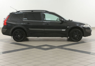Подержанный автомобиль Renault Megane Wagon 2006 года (5 фото)