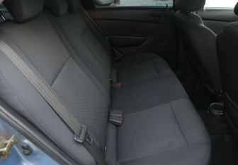 Подержанный автомобиль Chevrolet Aveo Sedan 2006 года (11 фото)