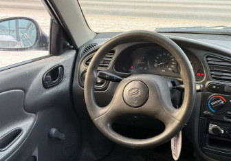 Подержанный автомобиль ЗАЗ Chance Sedan 2012 года (13 фото)