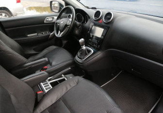 Подержанный автомобиль Great Wall Hover H6 2015 года (9 фото)