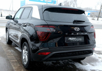 Подержанный автомобиль Hyundai Creta 2022 года (4 фото)